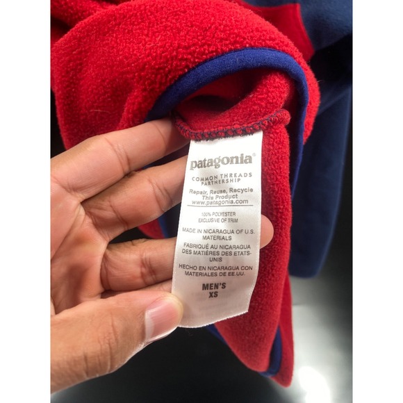 Patagonia Pullover Mens XS Red Blue Fleece 1/4 T Snap Hiking Synchilla - Picture 5 of 5